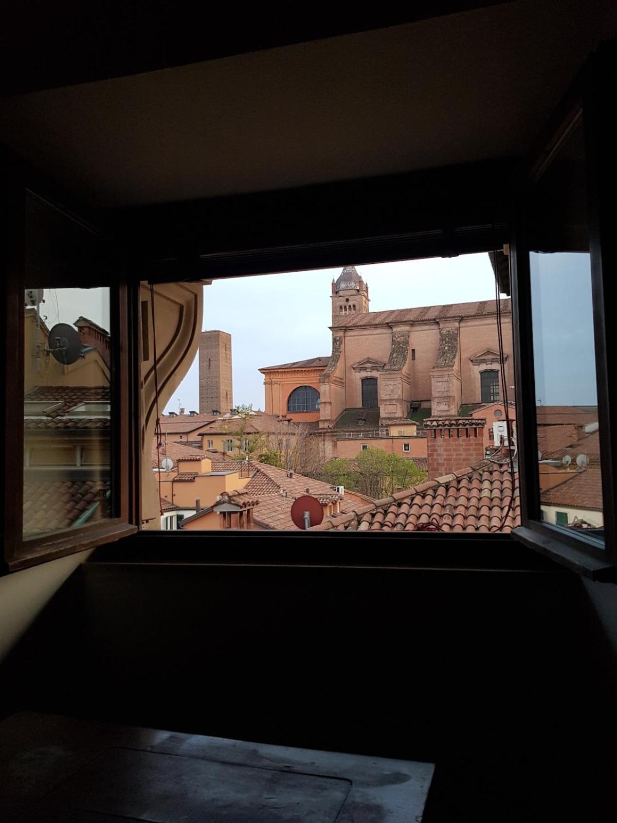 Апартаменты Monolocale Sui Tetti Di Bologna - Via Indipendenza Экстерьер фото